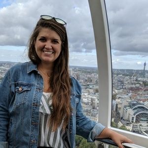 Meet your Posher, Deana